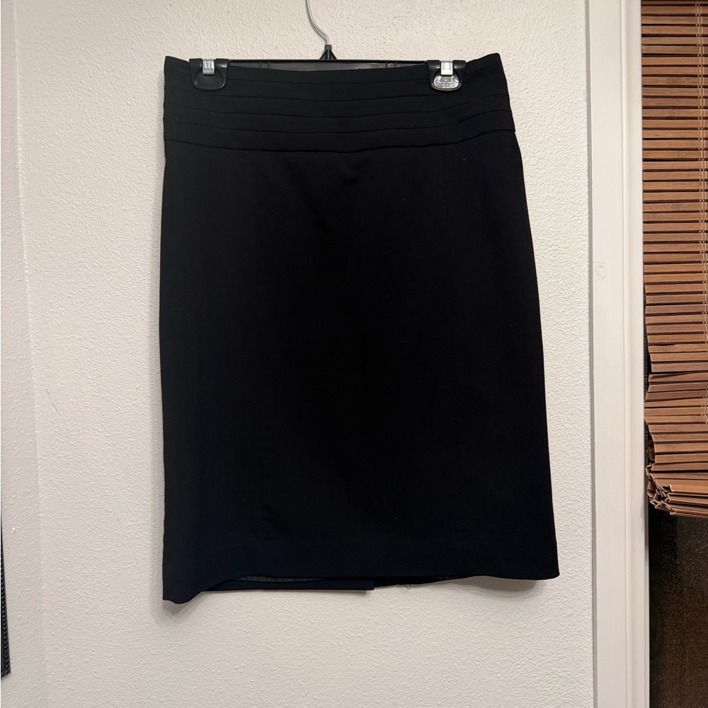 TWO H&M Black and Gray Lace Pencil Skirt - Picture 13 of 14